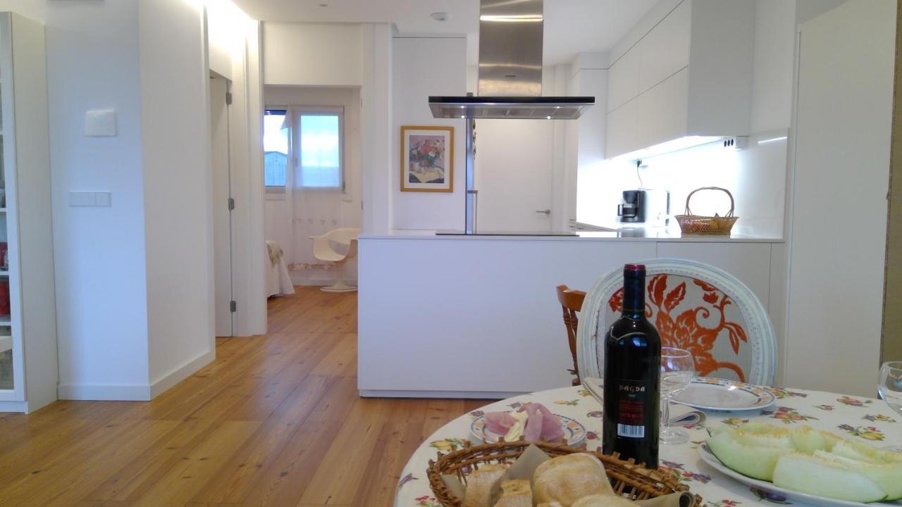 サンティアゴ・デ・コンポステーラPreciosa Habitacion Doble En Atico Con Terraza IIアパートメント エクステリア 写真