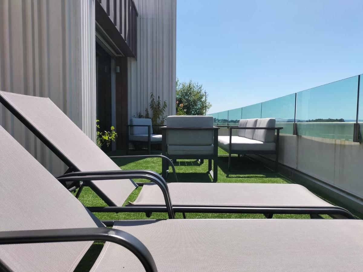 サンティアゴ・デ・コンポステーラPreciosa Habitacion Doble En Atico Con Terraza IIアパートメント エクステリア 写真